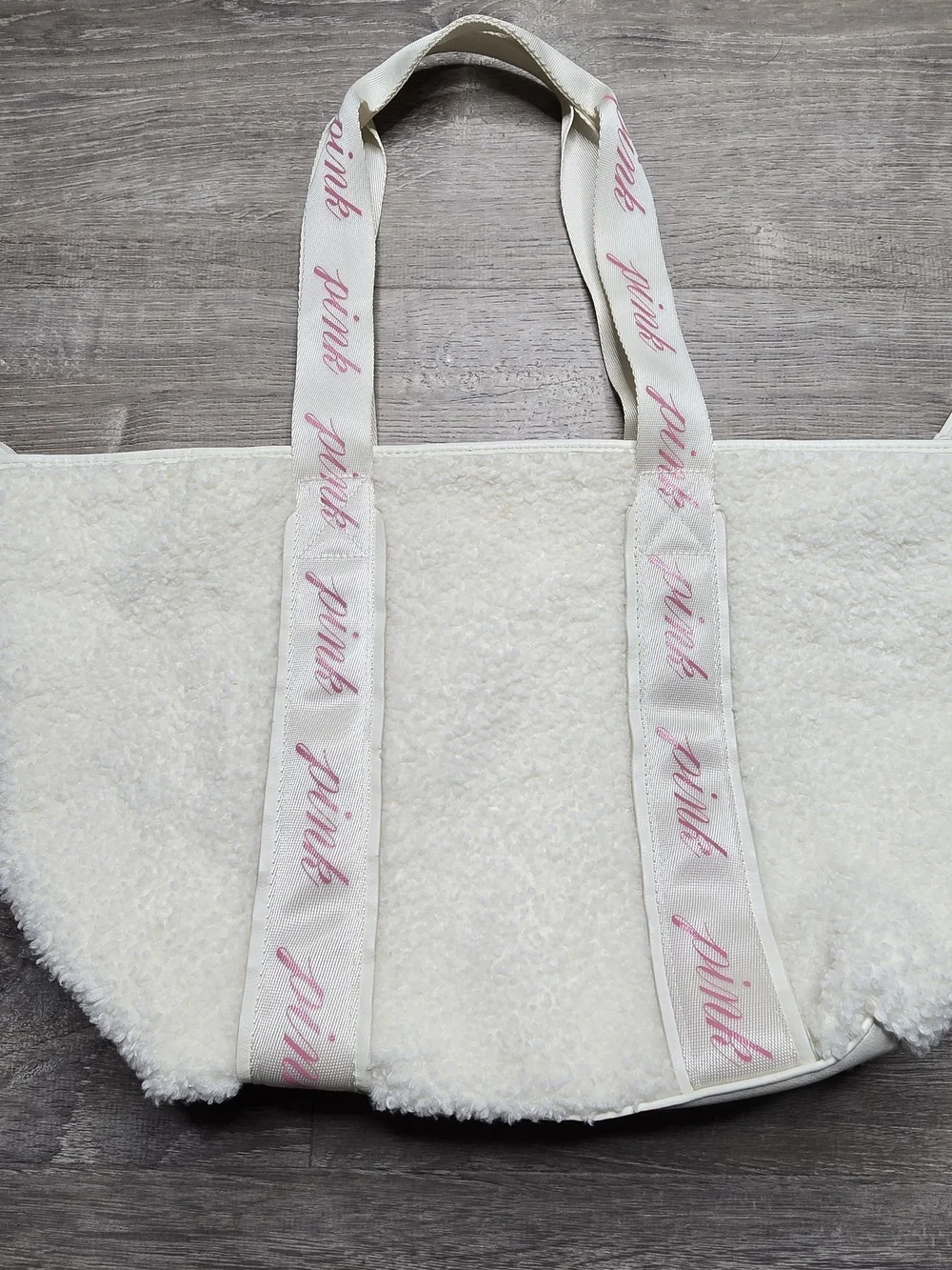 Cozy PINK Victoria's Secret sherpa tote bag in beautiful cream/ivory.